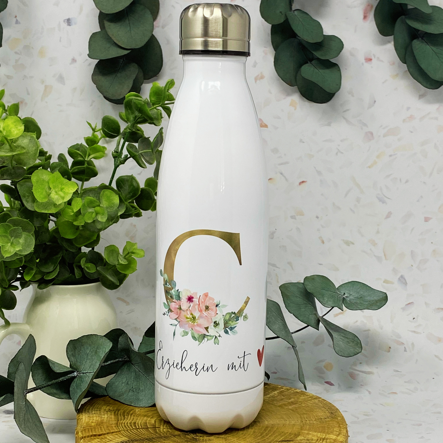 Personalisierte Edelstahl-Trinkflasche für Erzieherinnen - Mit Initial in Gold und Blumendesign