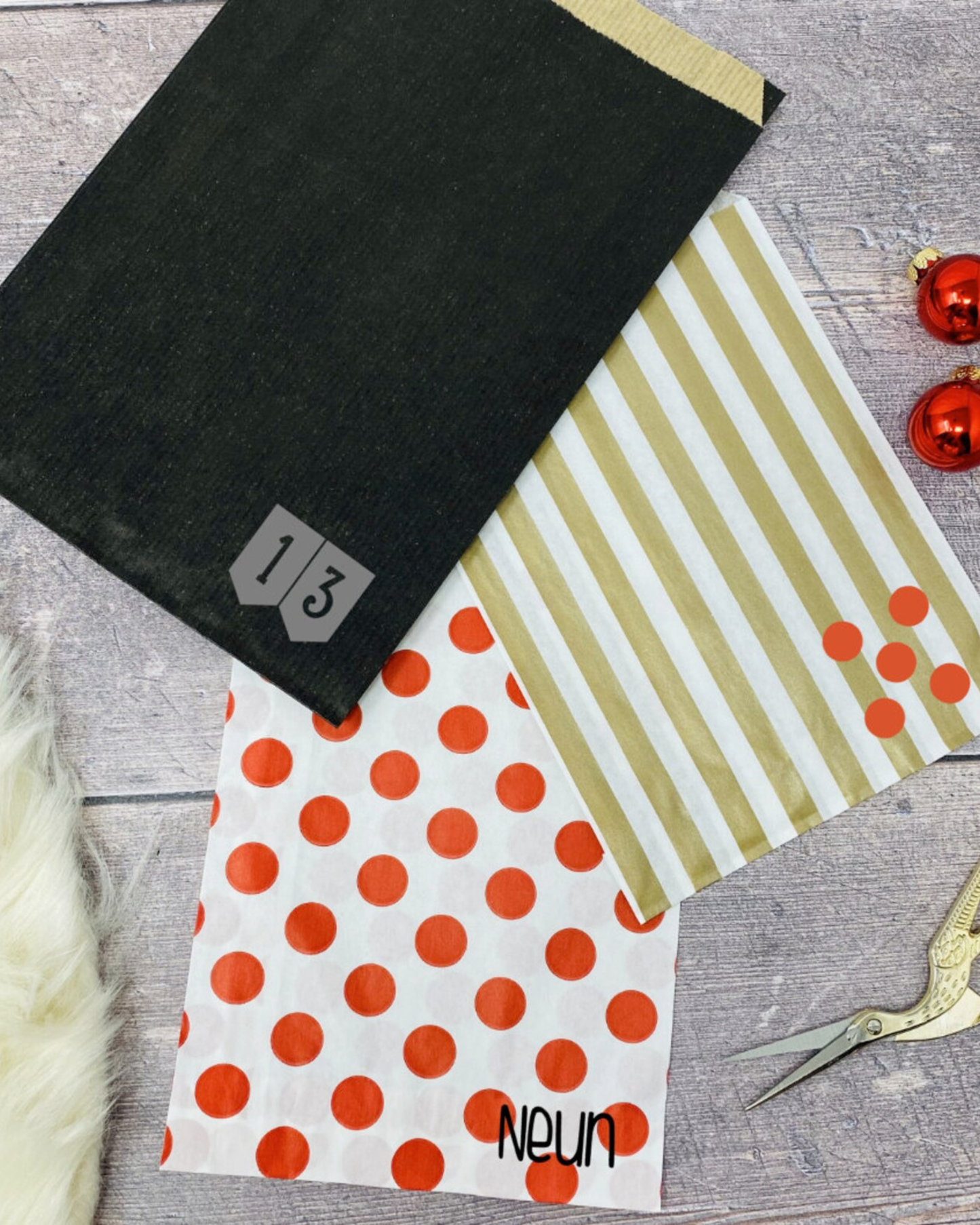 Zahlen 1–24 zum Aufbügeln für DIY Adventskalender Zahlen 1–24 zum Aufbügeln in rot gold silber schwarz, Handmade