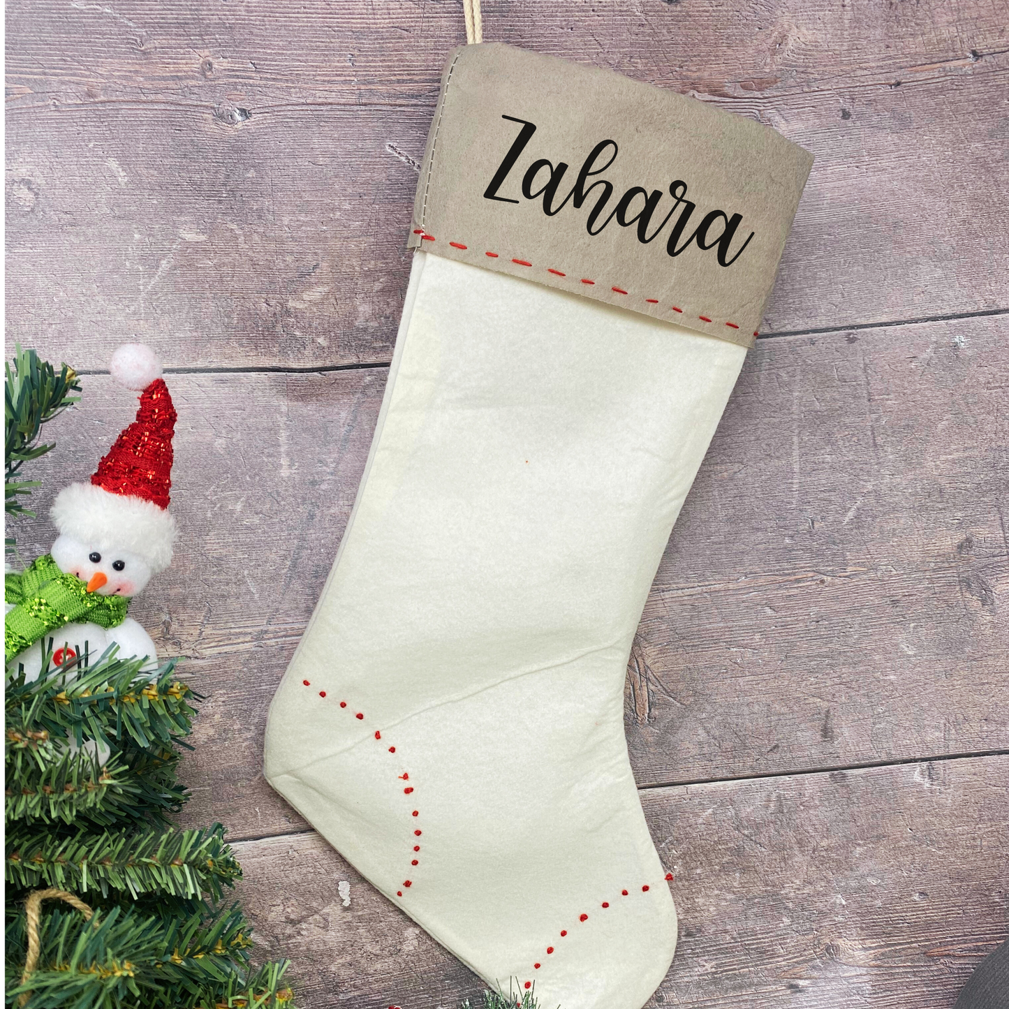 Nikolausstiefel Strumpf zum Hängen - Filz - personalisiert mit Namen - weiß - schlichtes Design