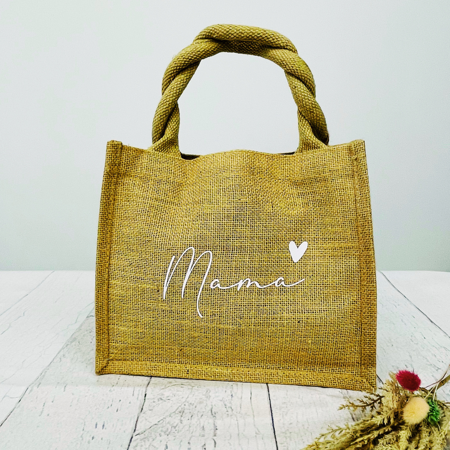Jutetasche "Mama" mit Herz – Ein liebevolles Geschenk für jeden Tag
