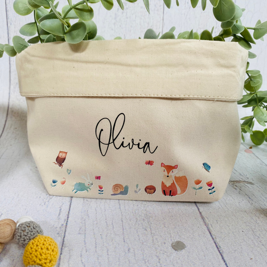 Wunderschönes Aufbewahrungskörbchen fürs Kinderzimmer mit Waldtieren und mit Name personalisiert
