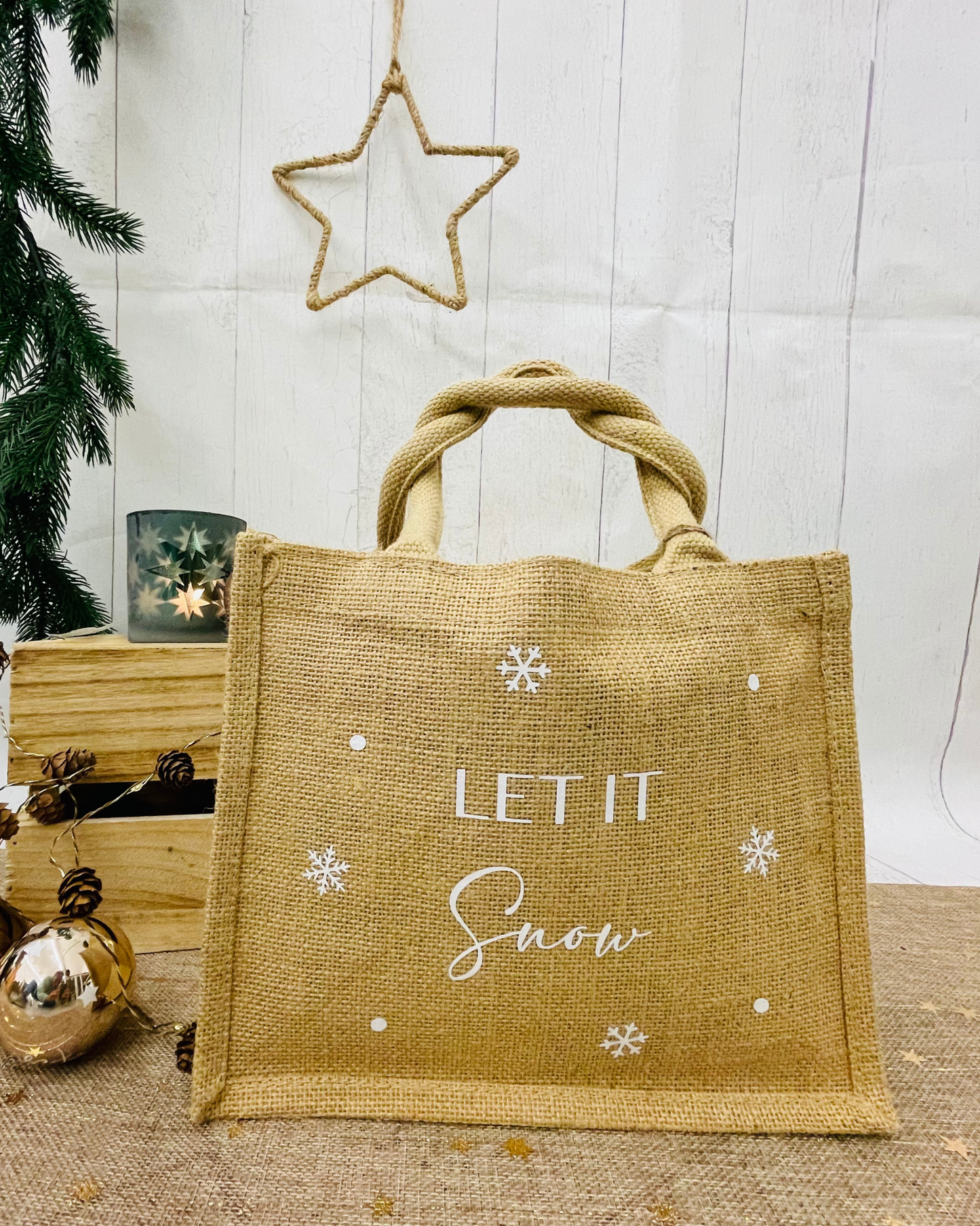 Jutetasche „Let it snow“ – nachhaltige Geschenktasche & Winter-Accessoire