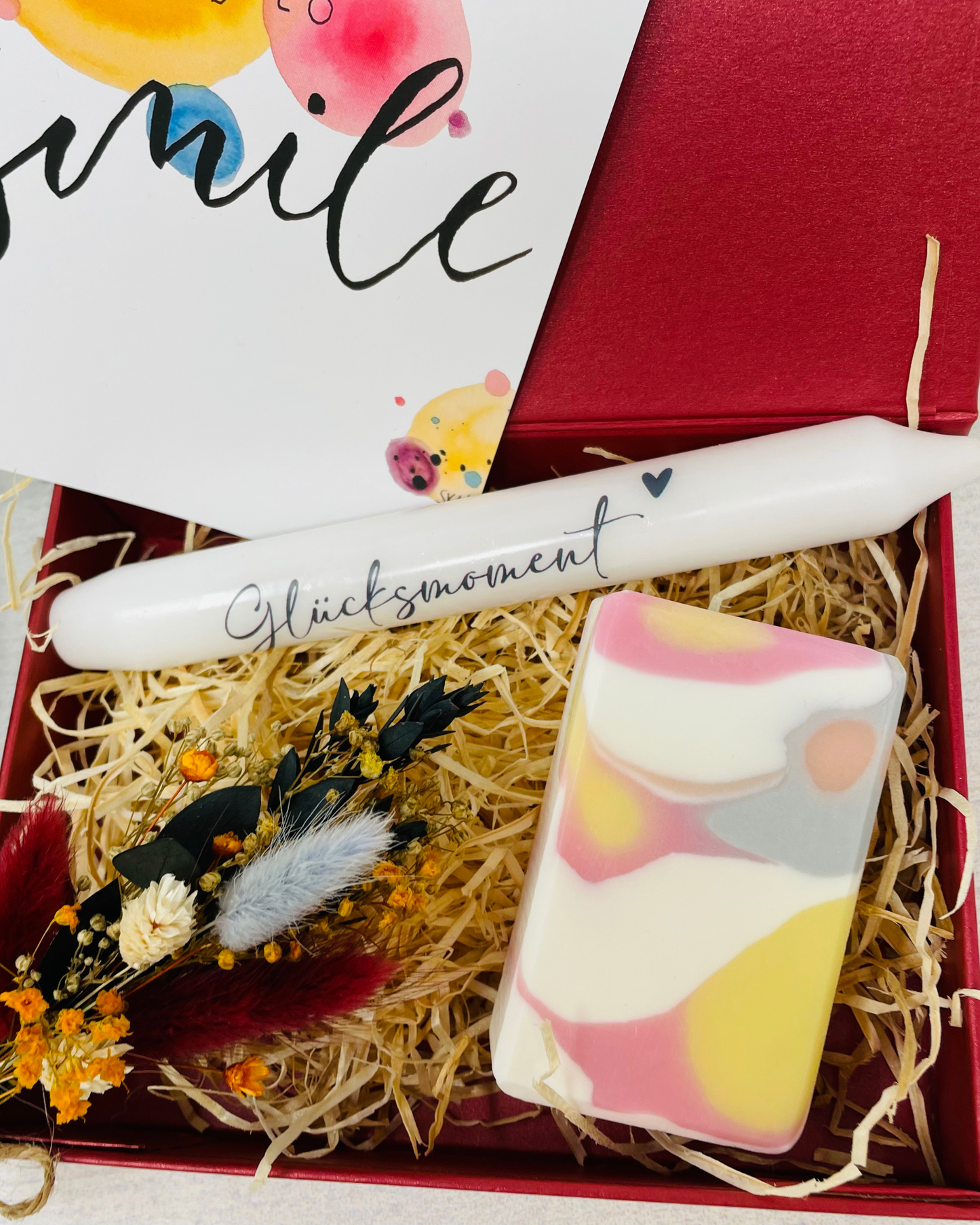 Glücksmomente erleben - mit Seife Oranges , Kerze und Kosmetiktasche - Geschenkbox im Set
