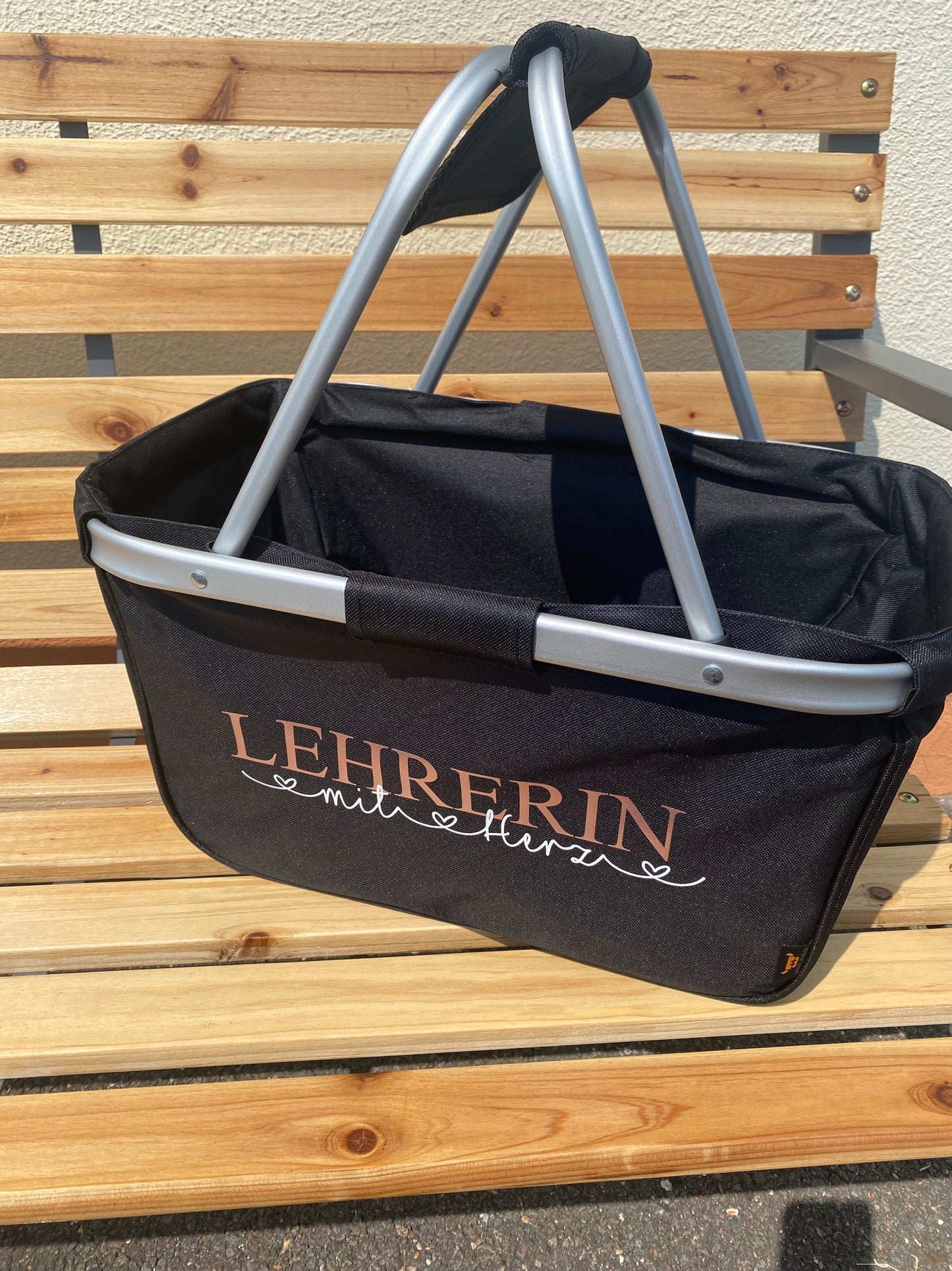 Personalisierter Einkaufskorb "Lehrerin mit Herz" – Ein persönliches Geschenk für besondere Lehrkräfte