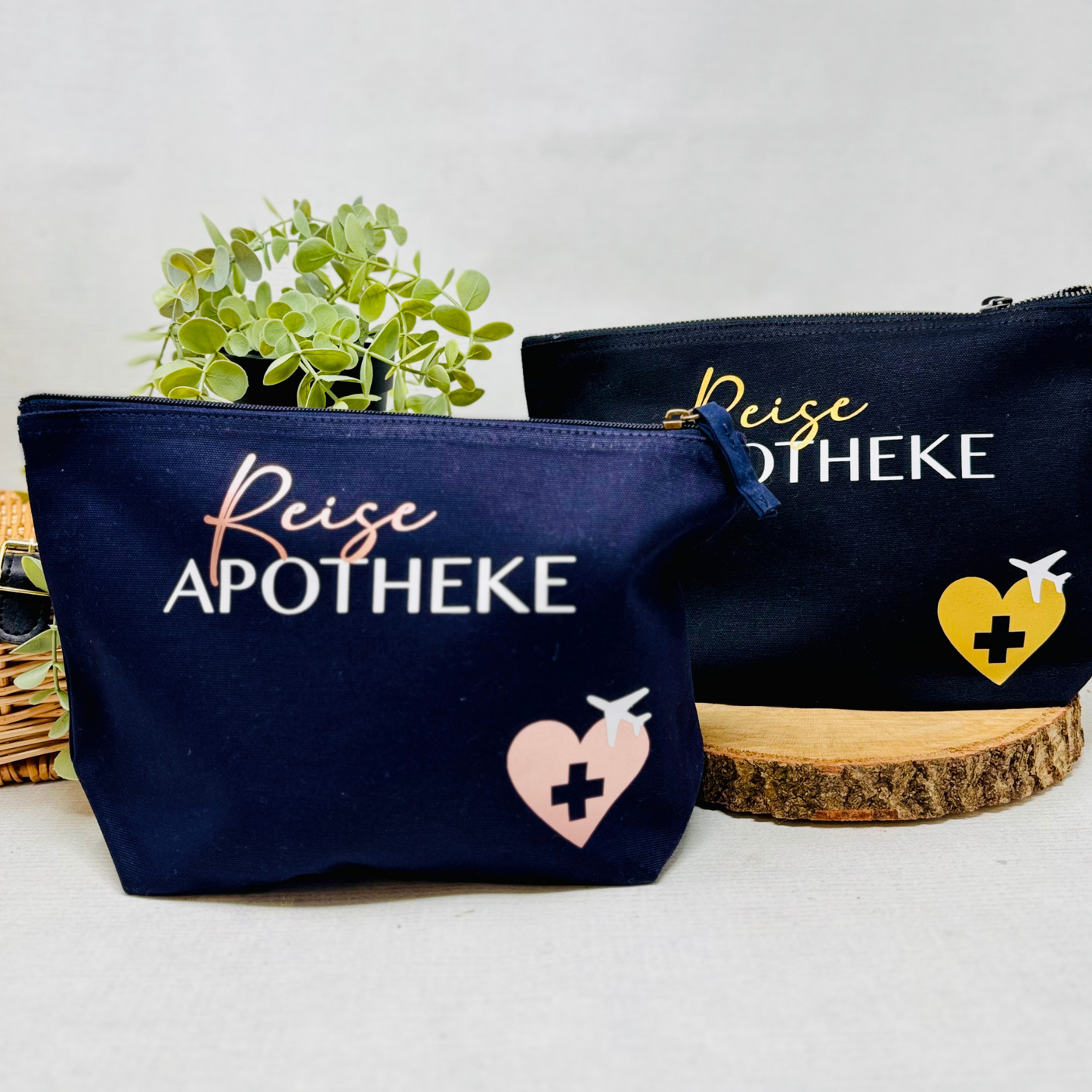 Personalisierte Kosmetiktasche aus Bio-Baumwollleinen – Perfekt als Reiseapotheke für unterwegs