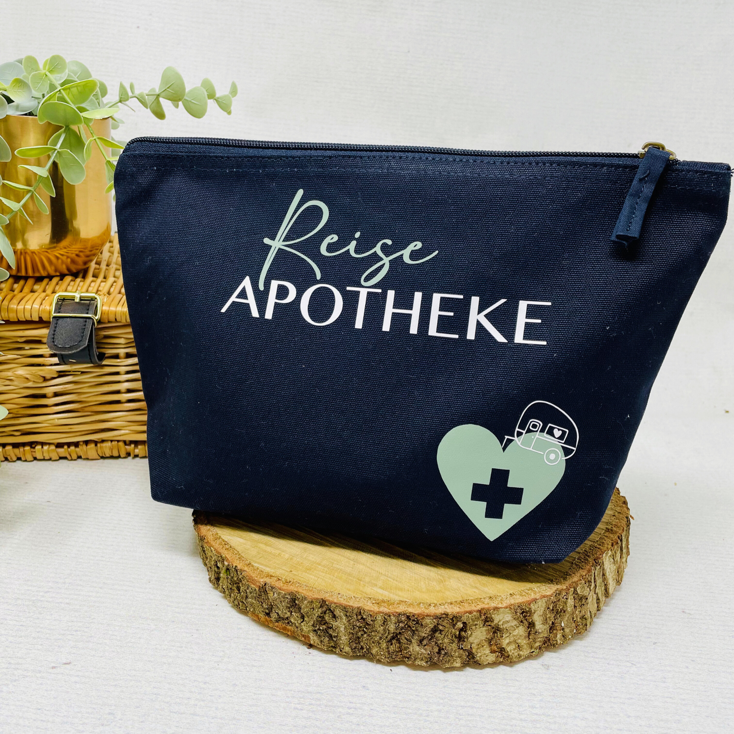 Personalisierte Kosmetiktasche – Perfekt als Reiseapotheke Design Wohnwagen