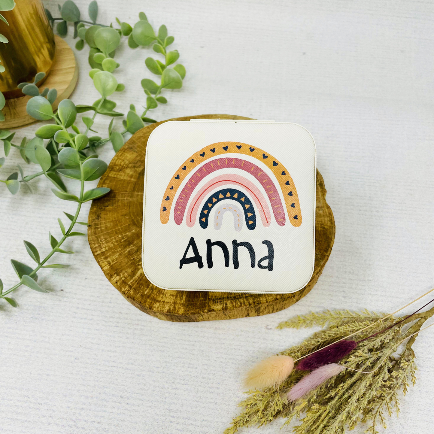 Schmuckaufbewahrung Etui Mädchen - personalisiert mit Namen und Regenbogen- Geschenk Kommunion Einschulung Geburtstag - altweiß