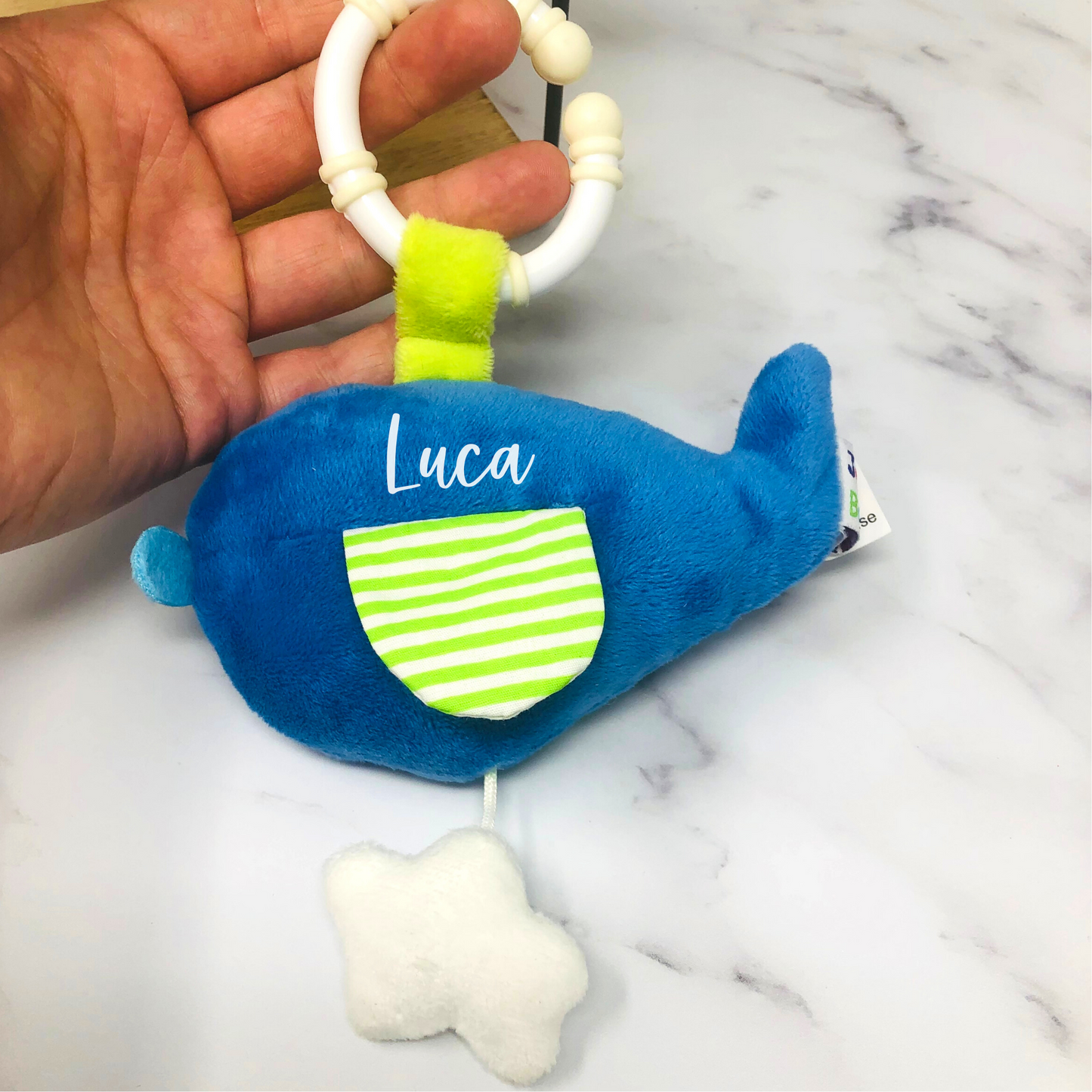 Personalisierte Spieluhr "Flugzeug" – Ein liebevolles Geschenk zur Geburt