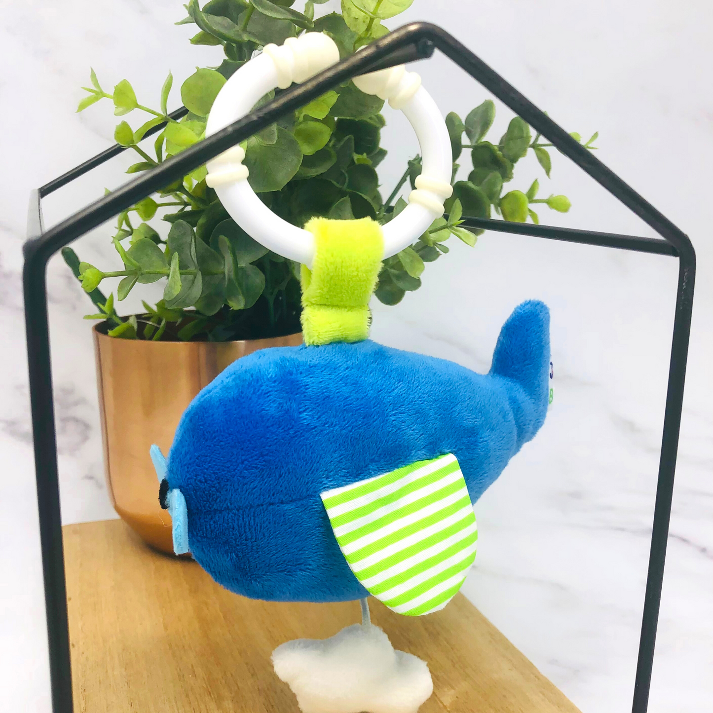 Personalisierte Spieluhr "Flugzeug" – Ein liebevolles Geschenk zur Geburt