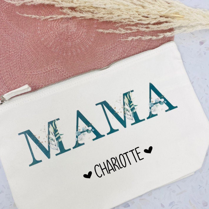 Tolle Kosmetiktasche für die MAMA im Eukalyptus Design - personalisiert mit Namen schwarz