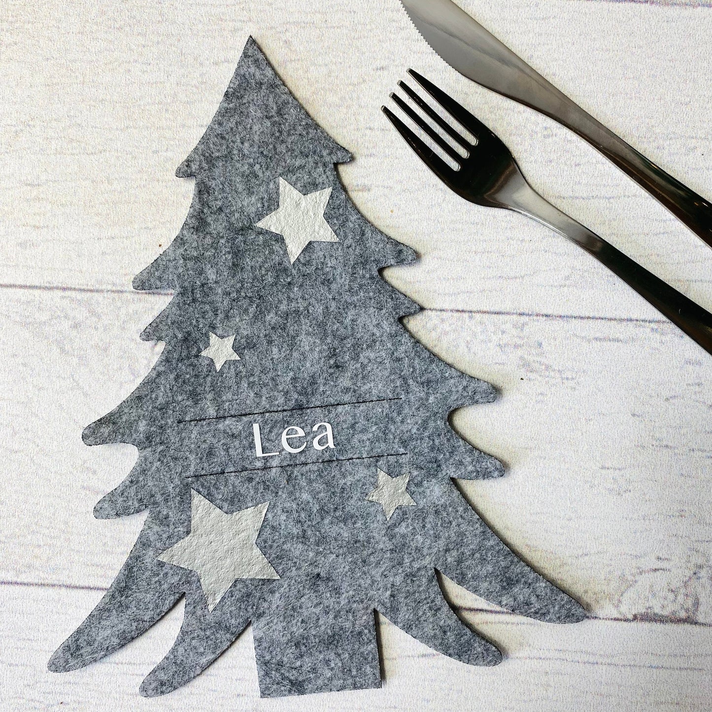 Tannenbaum Besteckhalter Set für Weihnachten aus Filz - personalisiert mit Namen - perfekt als Platzkarte - Design Sterne