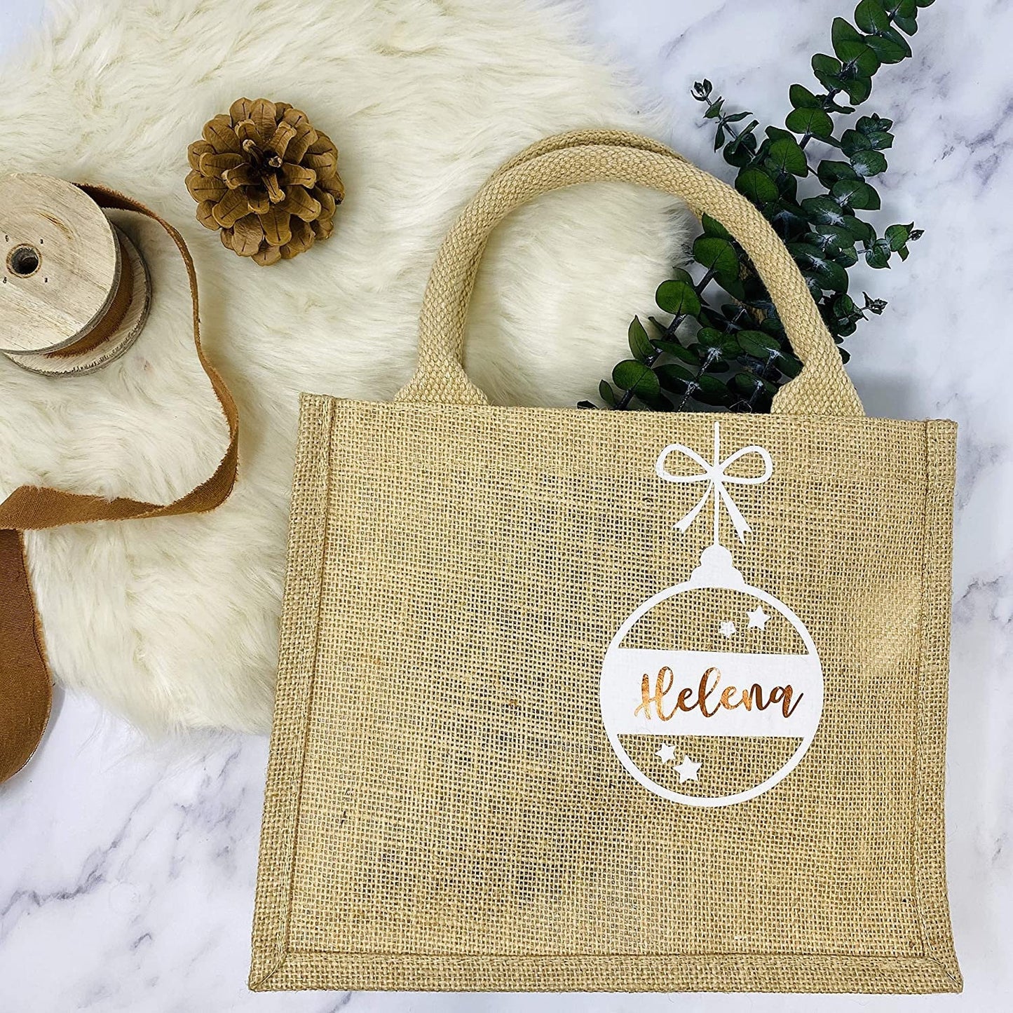 Jutebeutel Tasche aus Jute klein - personalisiert mit Weihnachtskugel und Namen - persönliche Geschenkverpackung - nachhaltig
