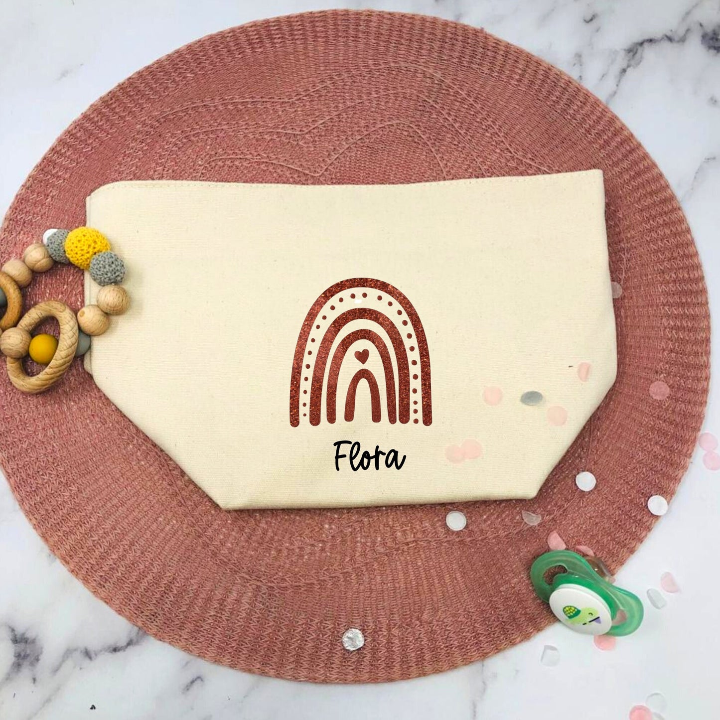 Utensilo Aufbewahrungskörbchen Kinderzimmer Baby Stoff natur personalisiert mit Namen und Regenbogen