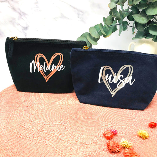Geschenk für die Mama oder Freundin - kleine personalisierte Kosmetiktasche in schwarz oder navy - schön zum Geburtstag oder Muttertag