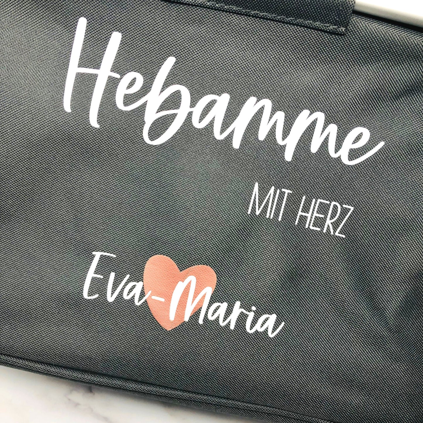 Geschenk Hebamme - personalisierter Einkaufskorb mit Name - Hebamme mit Herz - verschiedene Farben - faltbar - Farbe Grau, Navy oder Schwarz