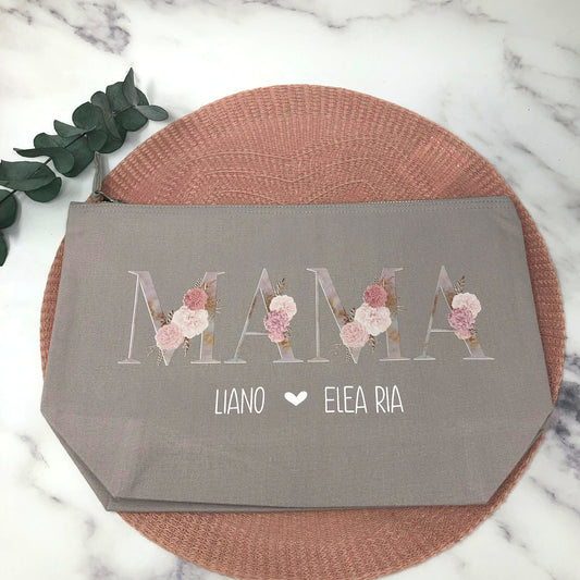 Kosmetiktasche für die MAMA in Grau - Pfingstrosen in Beige Rosé personalisiert mit Namen weiß