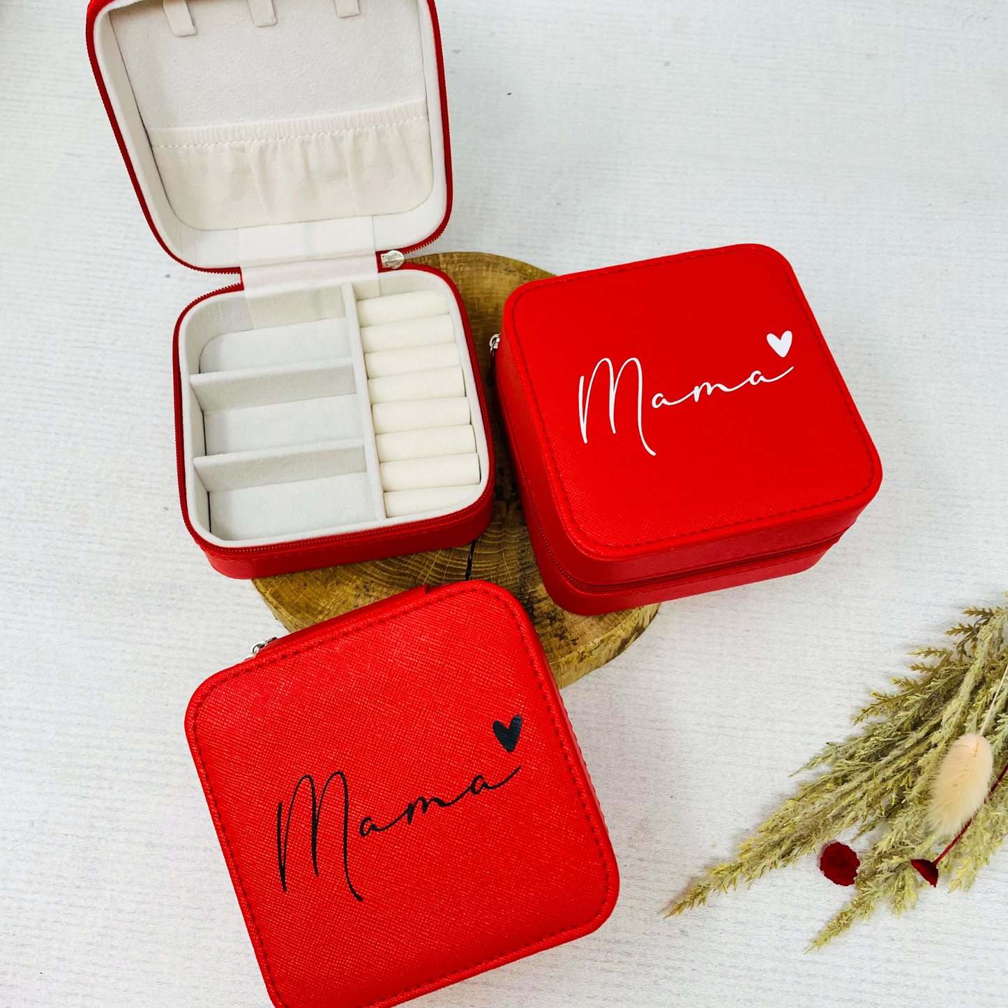 Schmucketui „Mama“ mit Herz – Das perfekte Geschenk zum Muttertag
