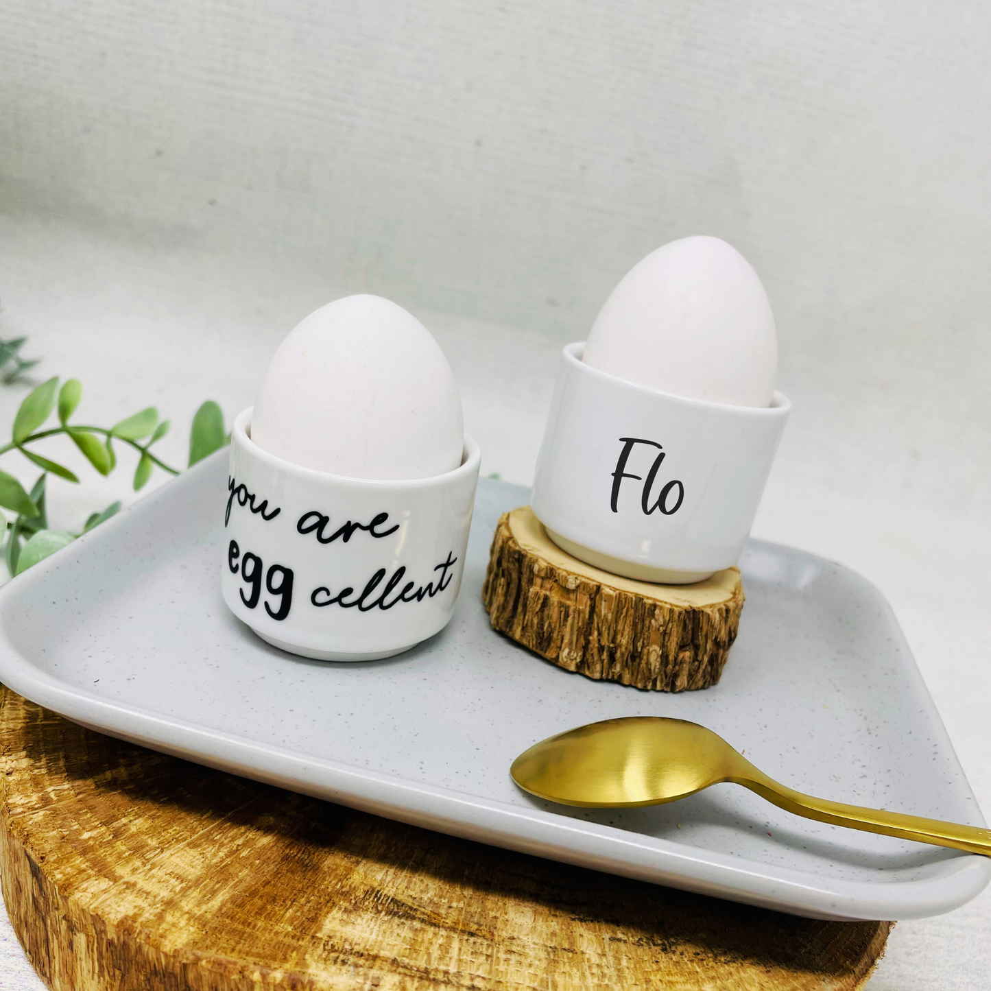 Personalisierter Eierbecher mit Name - Geschenk Ostern - Einzug - Geburtstag - Geschenkidee individuell - you are eggcellent - Ei feel good