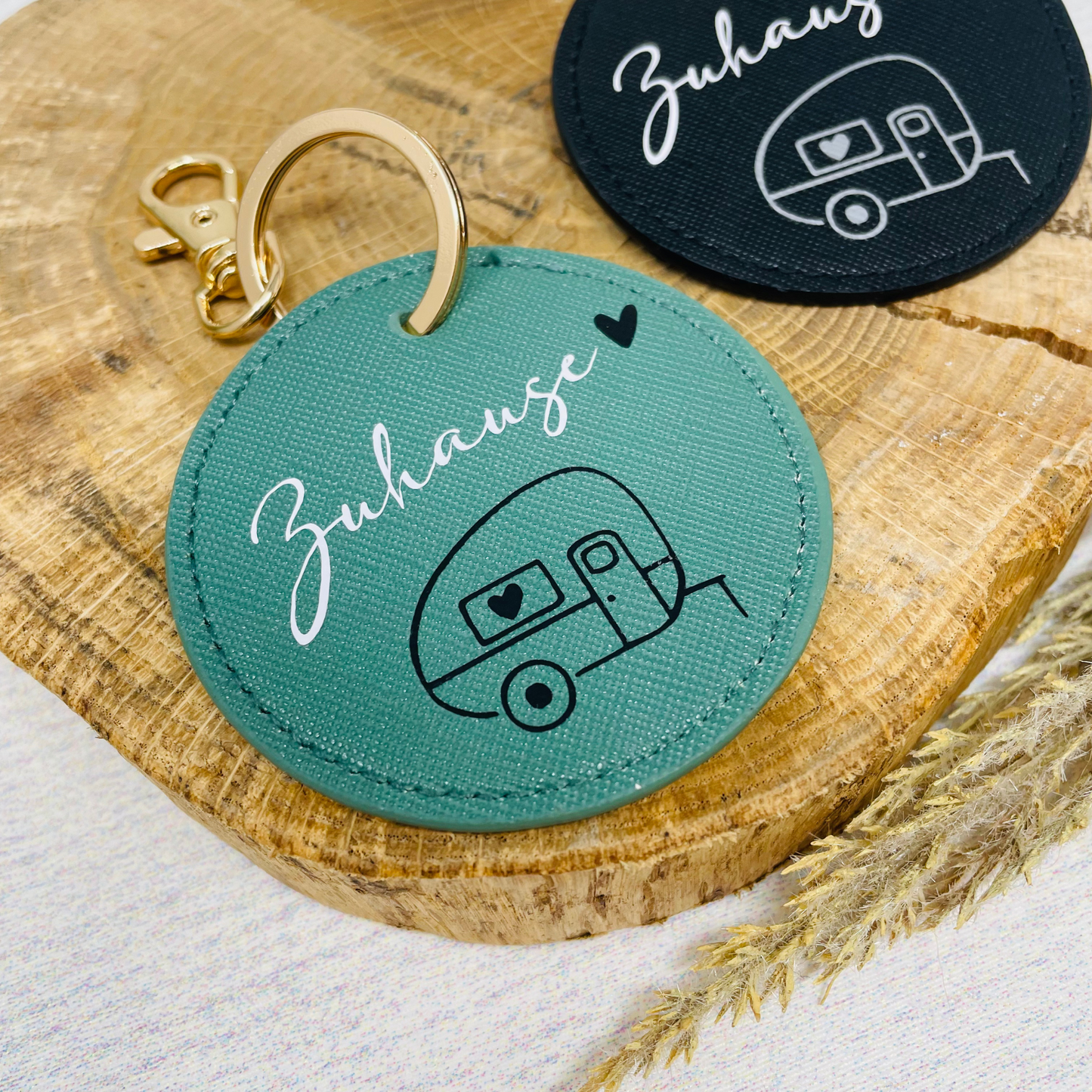 Personalisierter Schlüsselanhänger im Wohnwagen-Design – Dein "Zuhause" für unterwegs