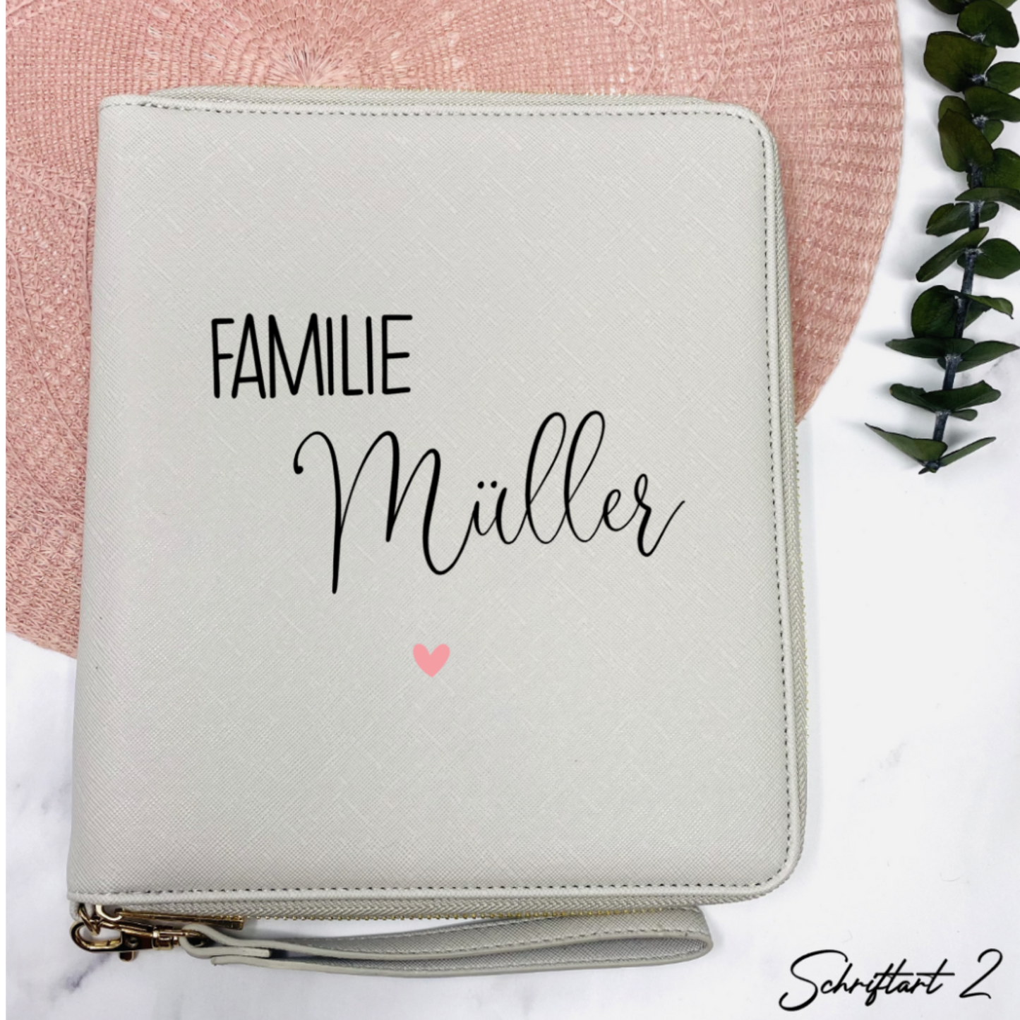 Familien Organizer in grau personalisiert mit Familie und Name - Geschenkidee für Familie, U-heft, Impfpass - für Unterlagen und mehr