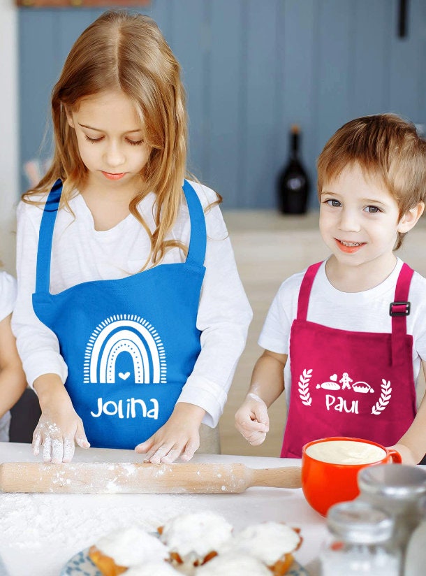 Kinderschürze mit Namen - personalisiert - blau schwarz oder pink - Backen Kochen