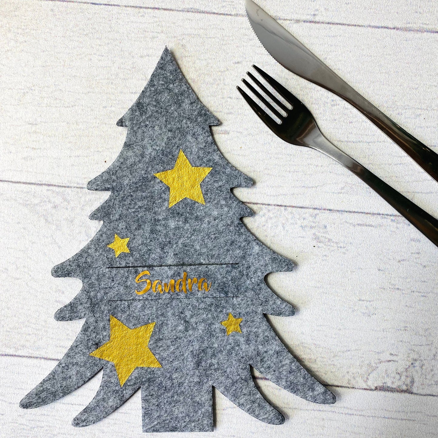 Tannenbaum Besteckhalter Set für Weihnachten aus Filz - personalisiert mit Namen - perfekt als Platzkarte - Design Sterne
