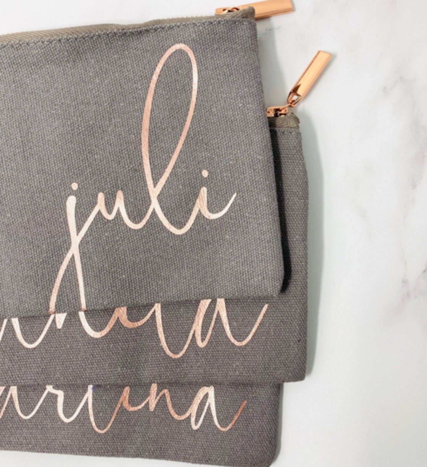 Stilvolles Canvas Mäppchen in Grau – Personalisiert mit deinem Wunschwort in Roségold