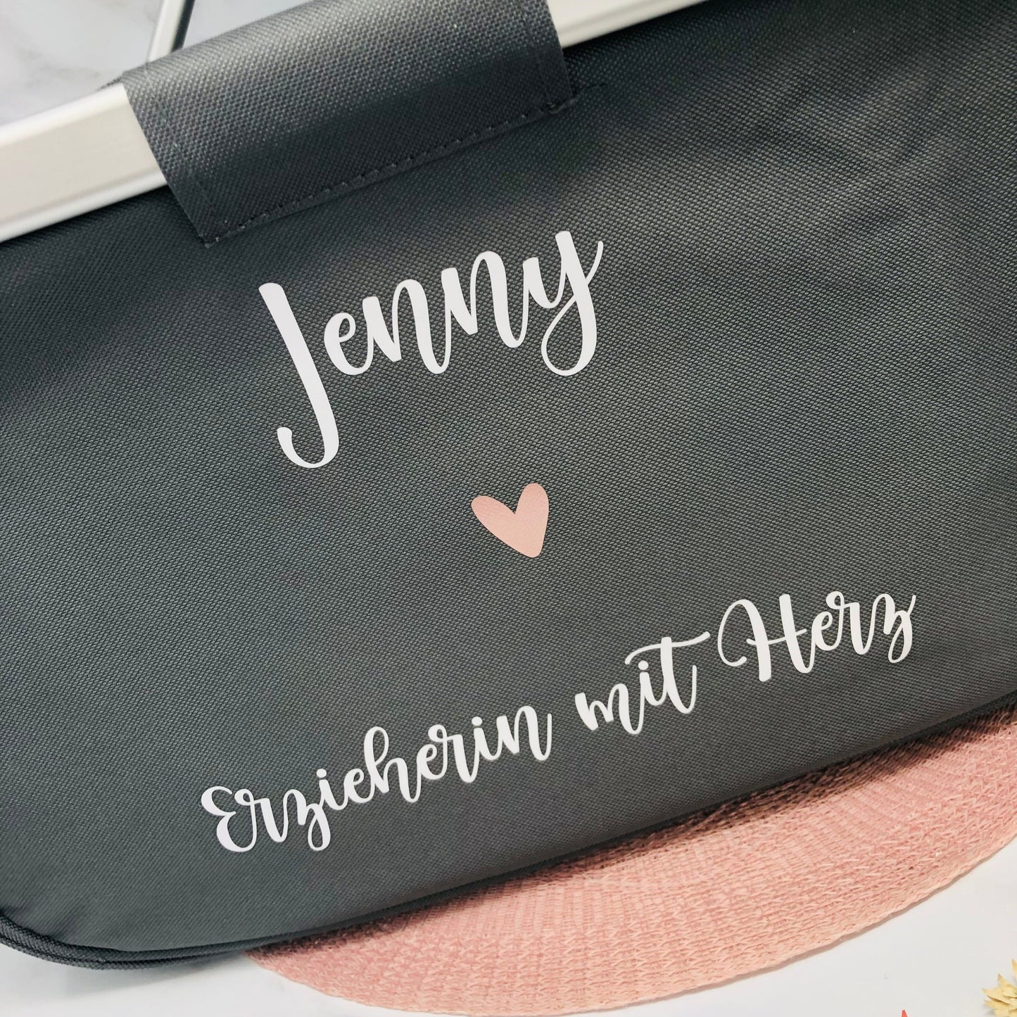 Abschiedsgeschenk Kindergarten - Einkaufskorb "Erzieherin mit Herz" personalisiert - faltbar - Farbe navy blau grau schwarz